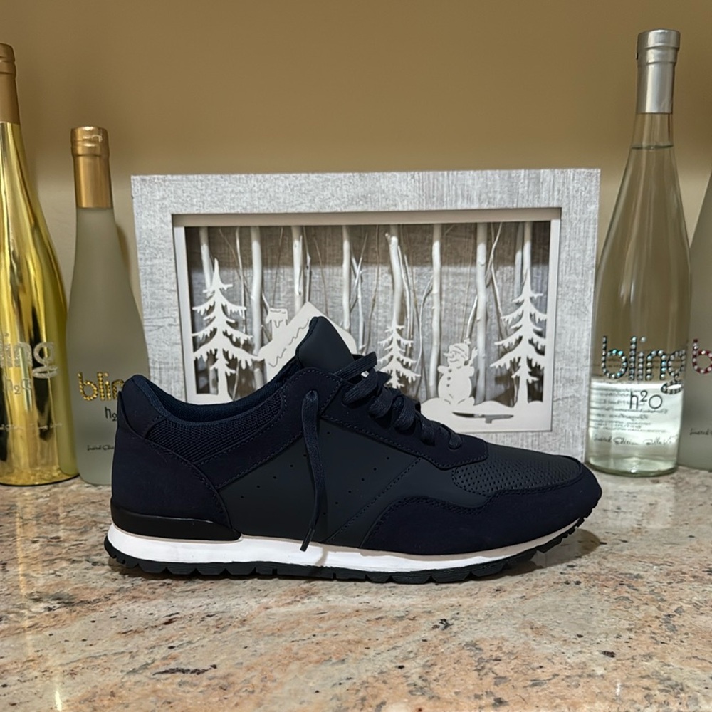 English Laundry Blue and Black Sneakers with Textured Fabric